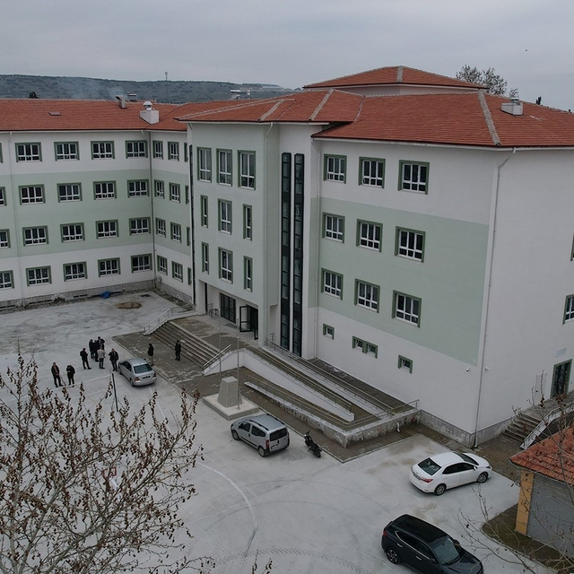 Manisa'da 266 bin öğrenci ders başı yapacak