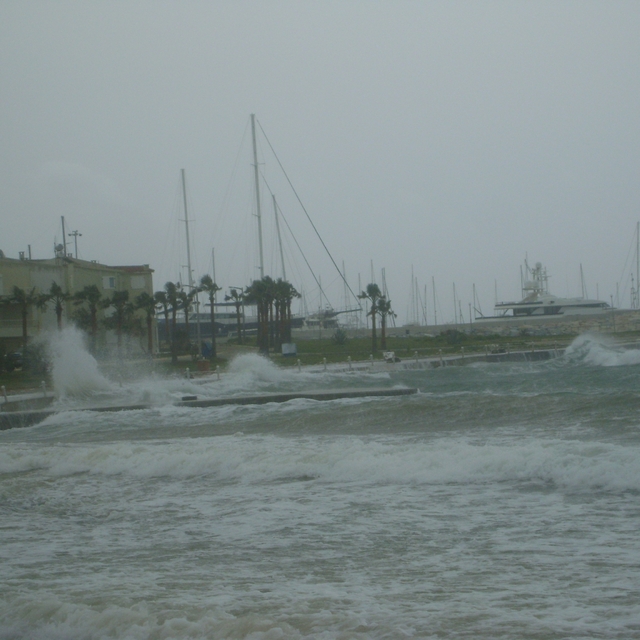 Balıkçılara "fırtına" uyarısı