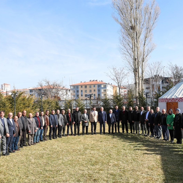 AK Parti Kayseri Teşkilatı; istişare toplantısında bir araya geldi