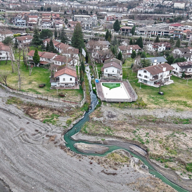 Hem elektrik üretecek hem Sapanca Gölü'nü besleyecek
Dağlardan gelen su önc...