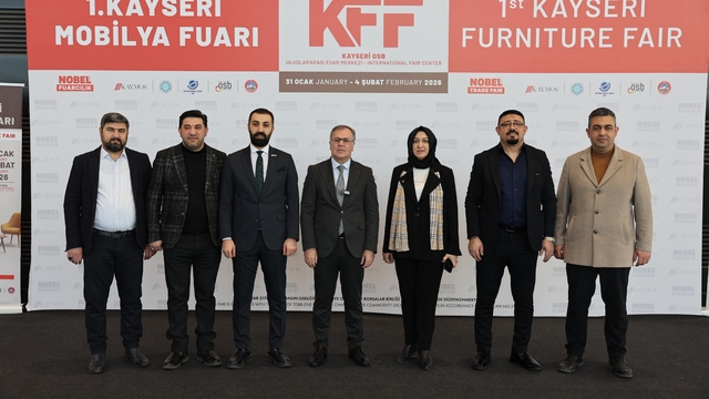 Hacılar Belediye Başkanı Özdoğan, 1. Kayseri Mobilya Fuarı'nda firmaları ziyaret etti