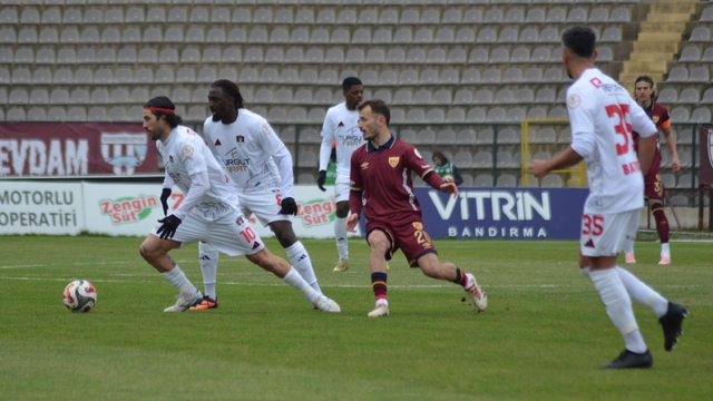 Bandırmaspor-İmaj Altyapı Van Spor FK: 2-0