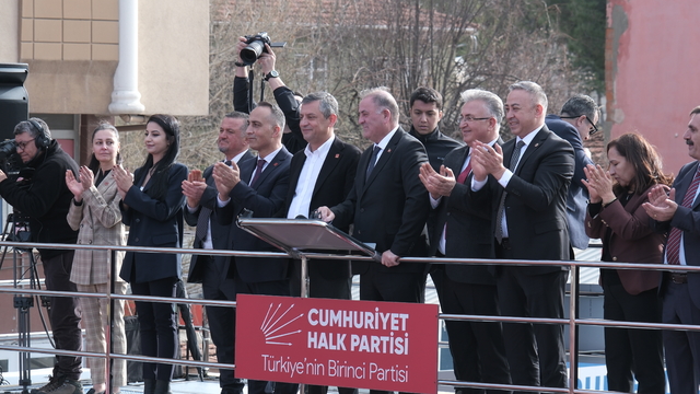 CHP Genel Başkanı Özgür Özel, partisinin Çorum mitinginde konuştu: