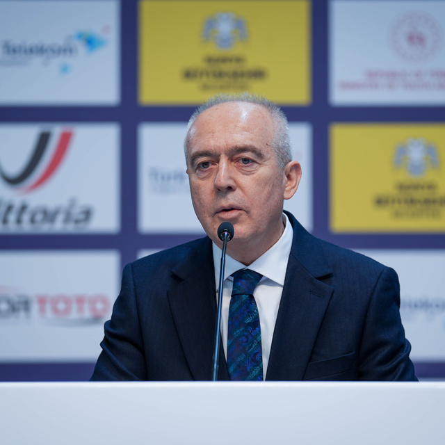 2026 UEC Pist Bisikleti Avrupa Şampiyonası'nın açılış seremonisi yapıldı