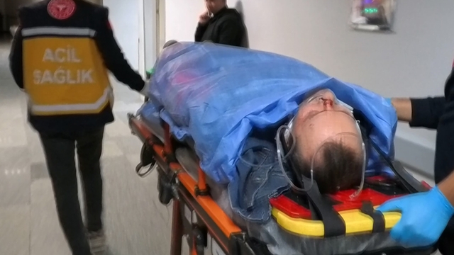 Aksaray'da doğal gaz patlaması: 1'i ağır 2 yaralı