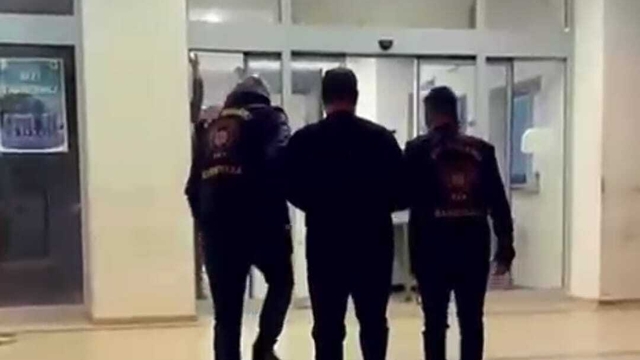 İzmir'de 28 yıl 4 ay hapis cezasıyla aranan firari yakalandı