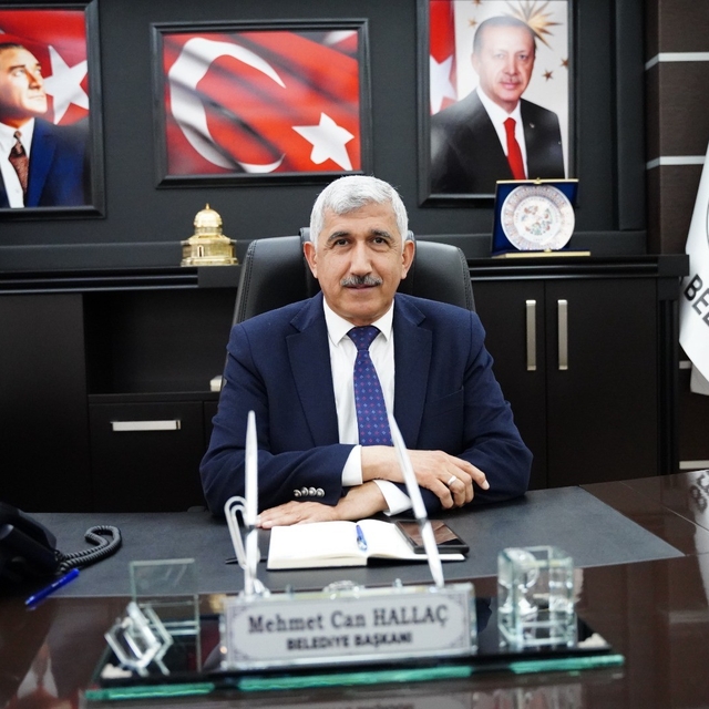 Başkan Hallaç'tan Berat Kandili mesajı