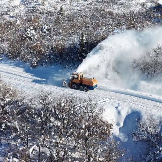 Tunceli'de 85 köy yolu ulaşıma açıldı, 28 köy yolunda çalışmalar sürüyor