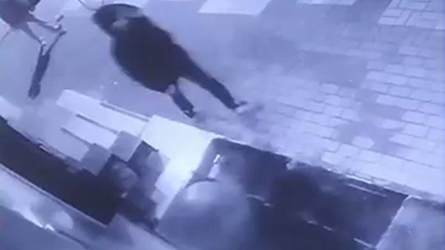 Bursa'da araçlara zarar veren 3 kişi yakalandı