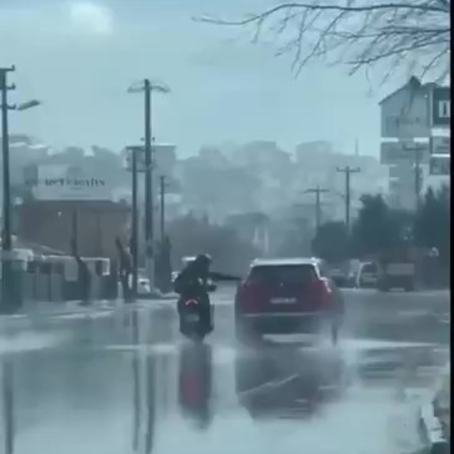 Trafiği tehlikeye düşüren motosiklet sürücüsüne ceza