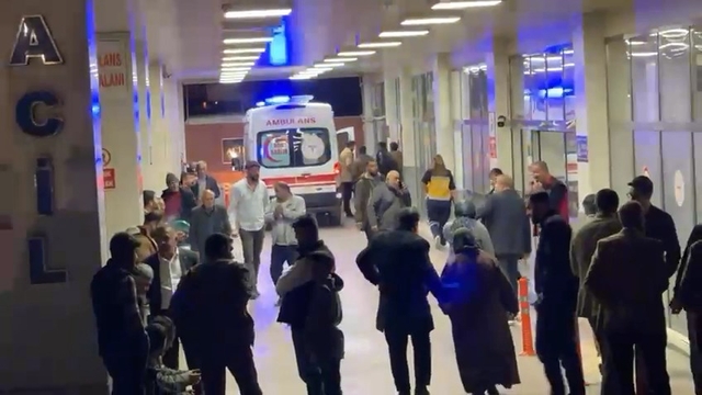 Şanlıurfa'da mısır silosuna düşen işçi öldü