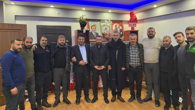 Erzurum Oto Tamir ve İmalatçıları Esnaf ve Sanatkârlar Odası'nda ziyaretçi yoğunluğu