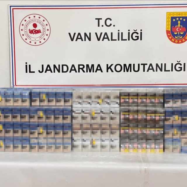 Van'da silah ve kaçak sigara ele geçirildi