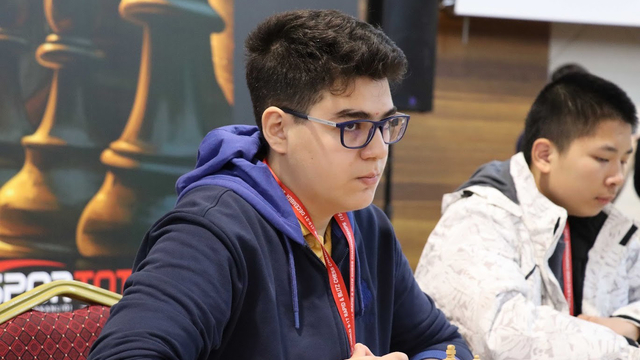 Türk satrancının genç büyükustasından büyük başarı