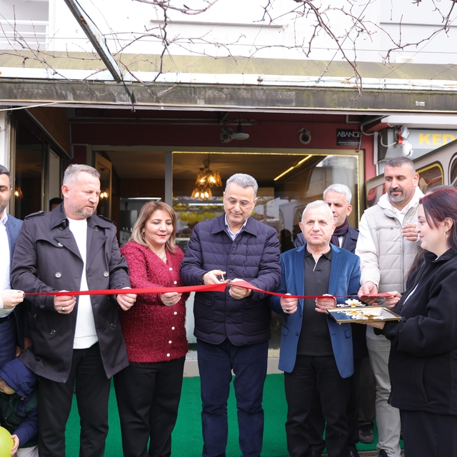 Başkan Kurnaz: "İlkadım'da yeni işletmeler ekonomiye değer katıyor"