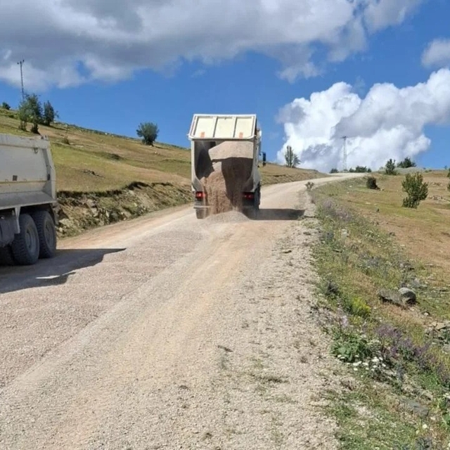 Gerze'de köylerin altyapısı güçlendirildi