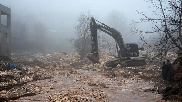 Mersin'de selin vurduğu kırsal mahallelerde yaralar sarılıyor
