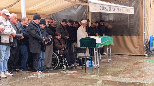 Bursa'da damadı tarafından öldürülen kayınpeder son yolculuğuna uğurlandı