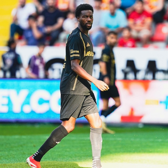 Kayserispor Gideon Jung ile yollarını ayırdı