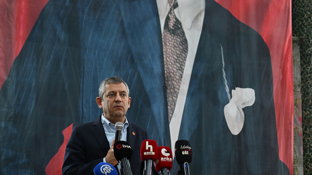 CHP Genel Başkanı Özgür Özel, Gaziantep'in İslahiye ilçesinde konuştu: