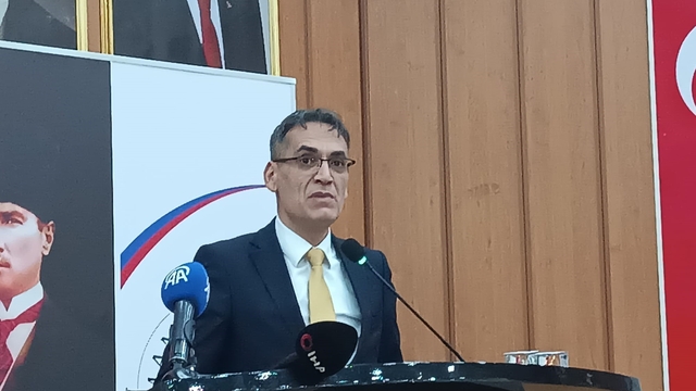 Batman'da gençlere yönelik panel: "İBAN'ınızı kiralamayın, geleceğinizi yakmayın"