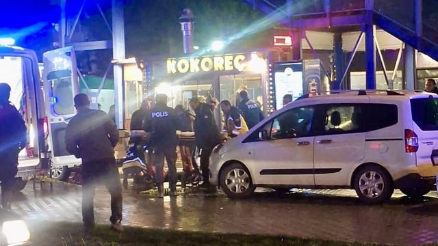 Balıkesir'de kokoreç dükkanına düzenlenen silahlı saldırıda 1 kişi öldü, 2 kişi yaralandı