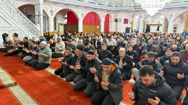 Kulu'da Berat Kandili idrak edildi