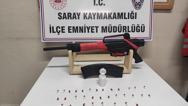 Tekirdağ'da uyuşturucu ve silah operasyonu: 4 gözaltı