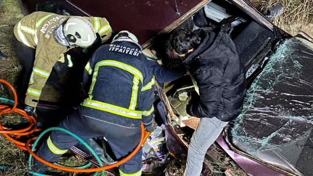 Kırıkkale'de otomobil şarampole devrildi: 4 yaralı