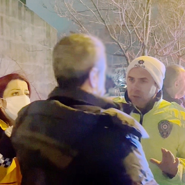 Kaza yapan alkollü sürücü, "Hepinizden özür diliyorum" diyerek hastaneye gi...