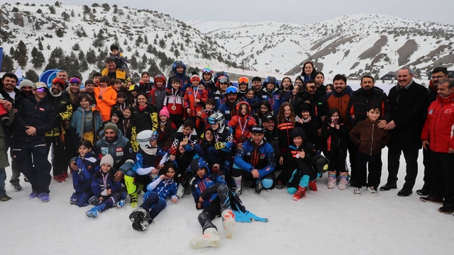 Ergan Dağı'nda Minikler Festivali ödül töreni düzenlendi