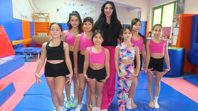 Burhaniye'de jimnastik kursları yoğun ilgi gördü