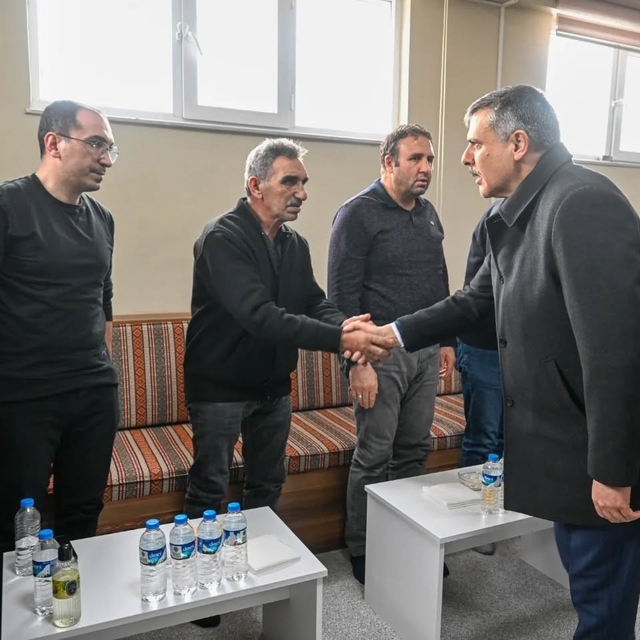 Vali Çiftçi'den taziye ziyareti