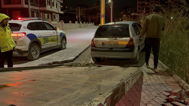 Gazipaşa'da bıçaklı kavga: 2 yaralı, 4 gözaltı