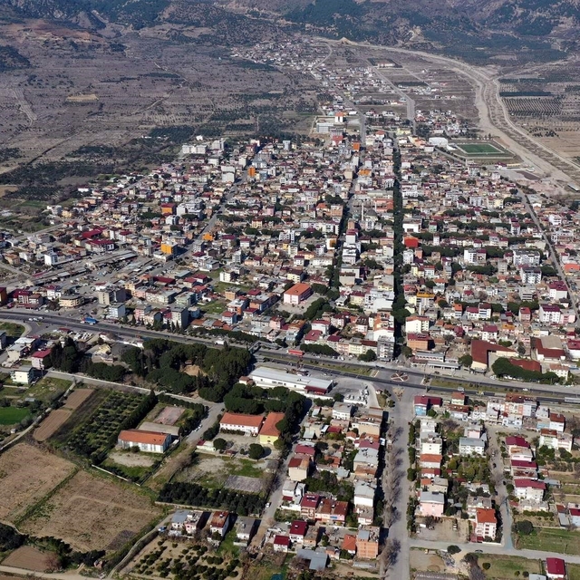 Buharkent Belediyesi'nden 'yol çalışmalarına' ilişkin açıklama