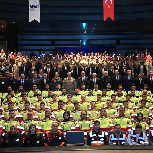 Başkan Altay: "Konya'da afetlere karşı devletimizin elini güçlendirecek bir...