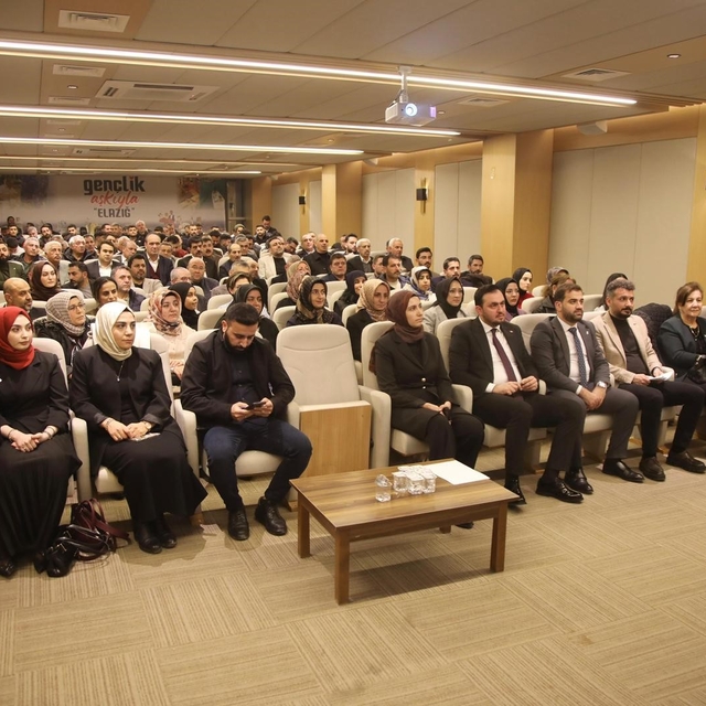 Elazığ'da bağımlılıkla mücadele semineri