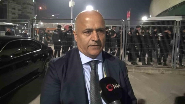 Recep Durul: "Skriniar ülkeden deport edilmeli"
Kocaelispor Kulüp Başkanı Recep Durul:
"Hakemin de Skriniar'dan farkı yoktu"
"Hakem de Skriniar da futboldan men edilmeli"
"Kronizim ve nepotizm bitmeyecekse 2-3 takım oynasın, biz izleyelim"
Kocaelispor, Skriniar için PFDK'ya sevk bekliyor
PFDK yoksa suç duyurusunda bulunacaklar