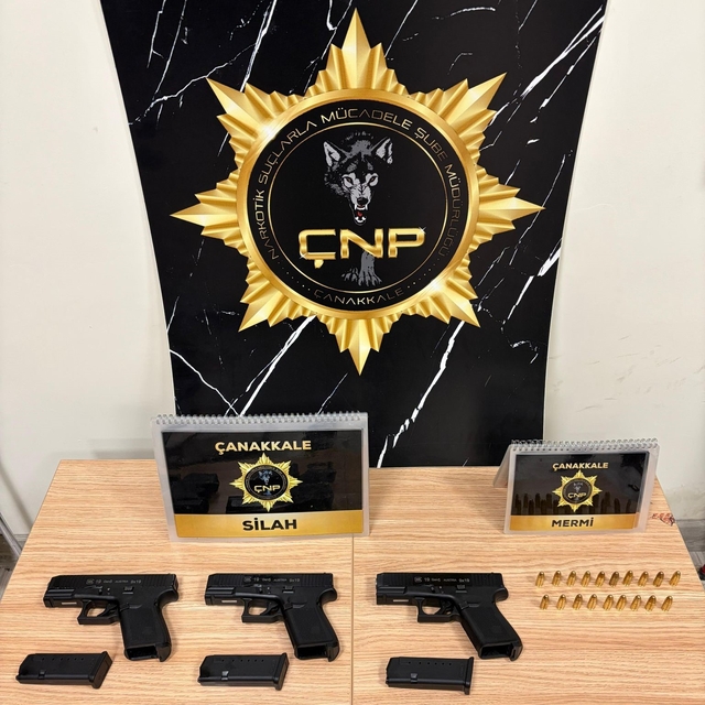 Çanakkale'de huzur uygulamaları: Farklı suçlardan aranması bulunan 16 kişi...