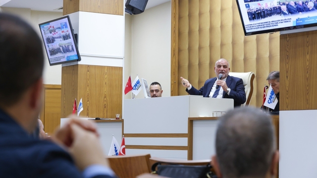 Canik'te burslar hesapta, Meşe Tesisleri yenileniyor