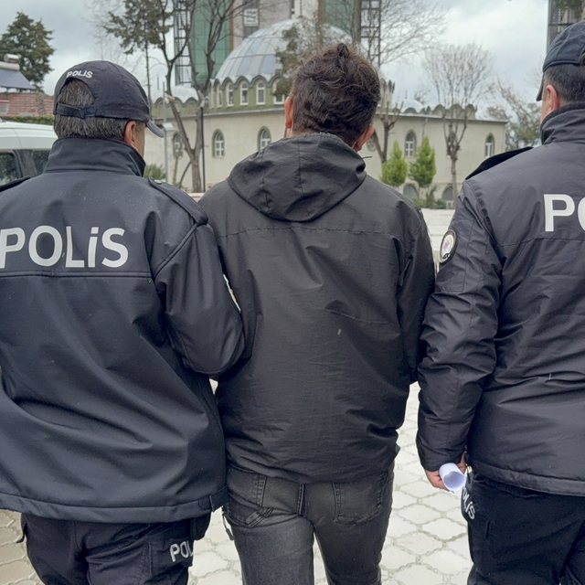 'Eski kız arkadaşının evine zorla girdiği' iddiasıyla tutuklandı