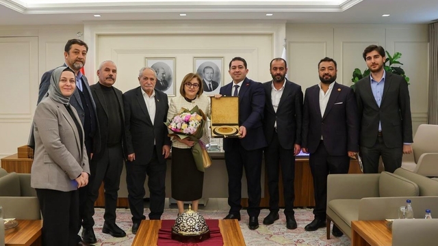 Muhtarlara genç başkan