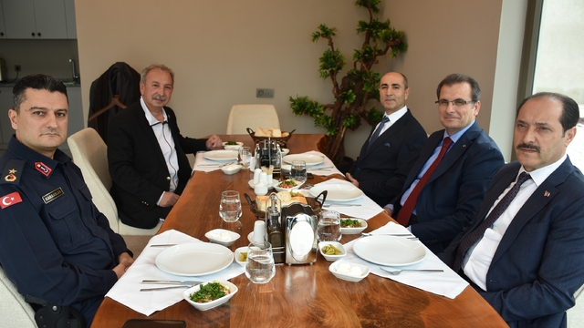 Salihli'de İlçe Emniyet Müdürü Burhan Demirkıran'a veda