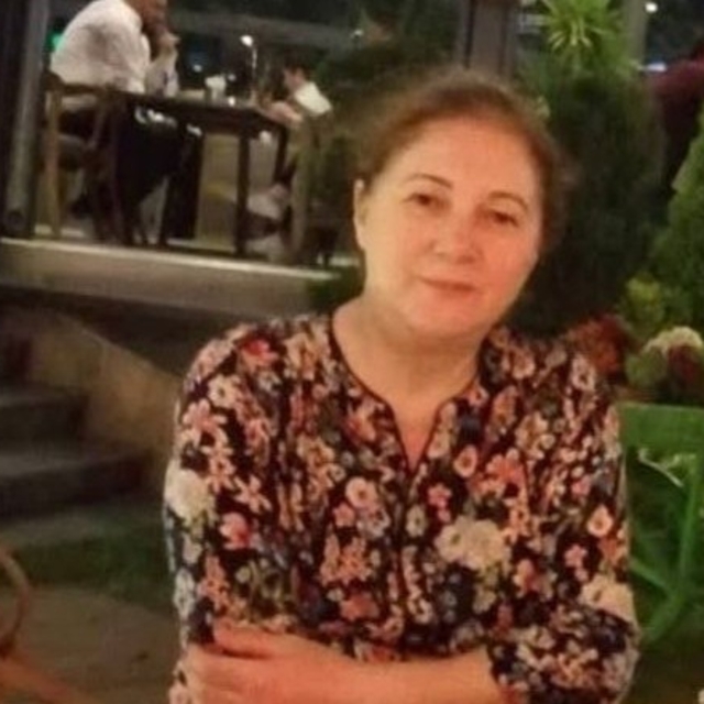 Otobüs kazasında hayatını kaybeden Eskişehirli Resmiye Göktepe son yolculuğ...