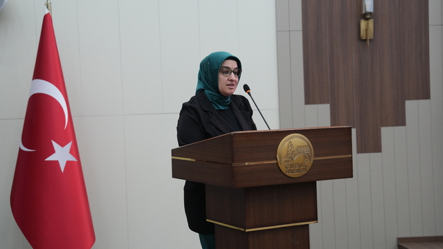 Çubuk'ta bağımlılıkla mücadele semineri düzenlendi