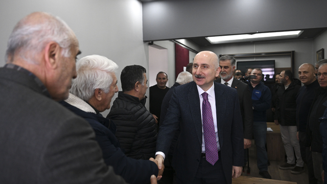 TBMM Bayındırlık Komisyonu Başkanı Karaismailoğlu, TÖHOB'u ziyaret etti