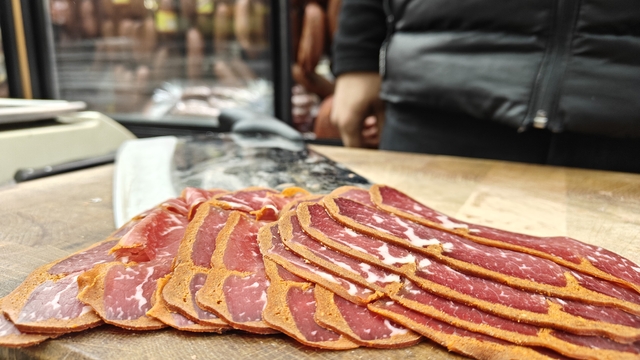 Ramazan'da zamsız et, zamsız pastırma
Kayseri Ticaret Borsası Yönetim Kurulu Başkanı Recep Bağlamış:
"Vatandaşlarımızın sofralarına Kayseri'mizin lezzetleri uygun fiyatla taşınabilsin"