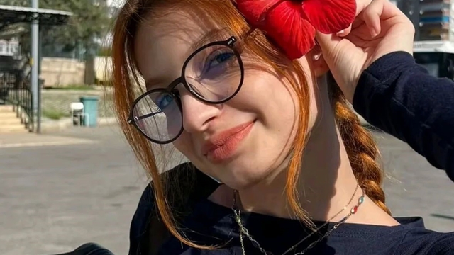 Antalya'daki otobüs kazasının acısı Bilecik'e de ulaştı
Üniversite öğrencisi 19 yaşındaki Sudem Çakmak'ın cenazesinde gözyaşları sel oldu