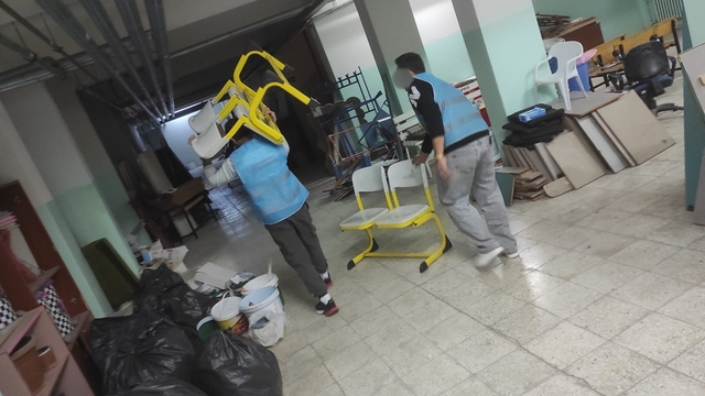 Yükümlüler ara tatilde 6 okulu temizledi