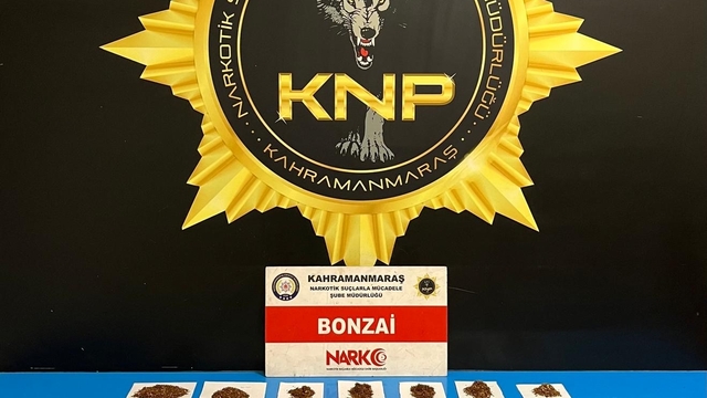 Uyuşturucu taciri 3 şüpheli tutuklandı